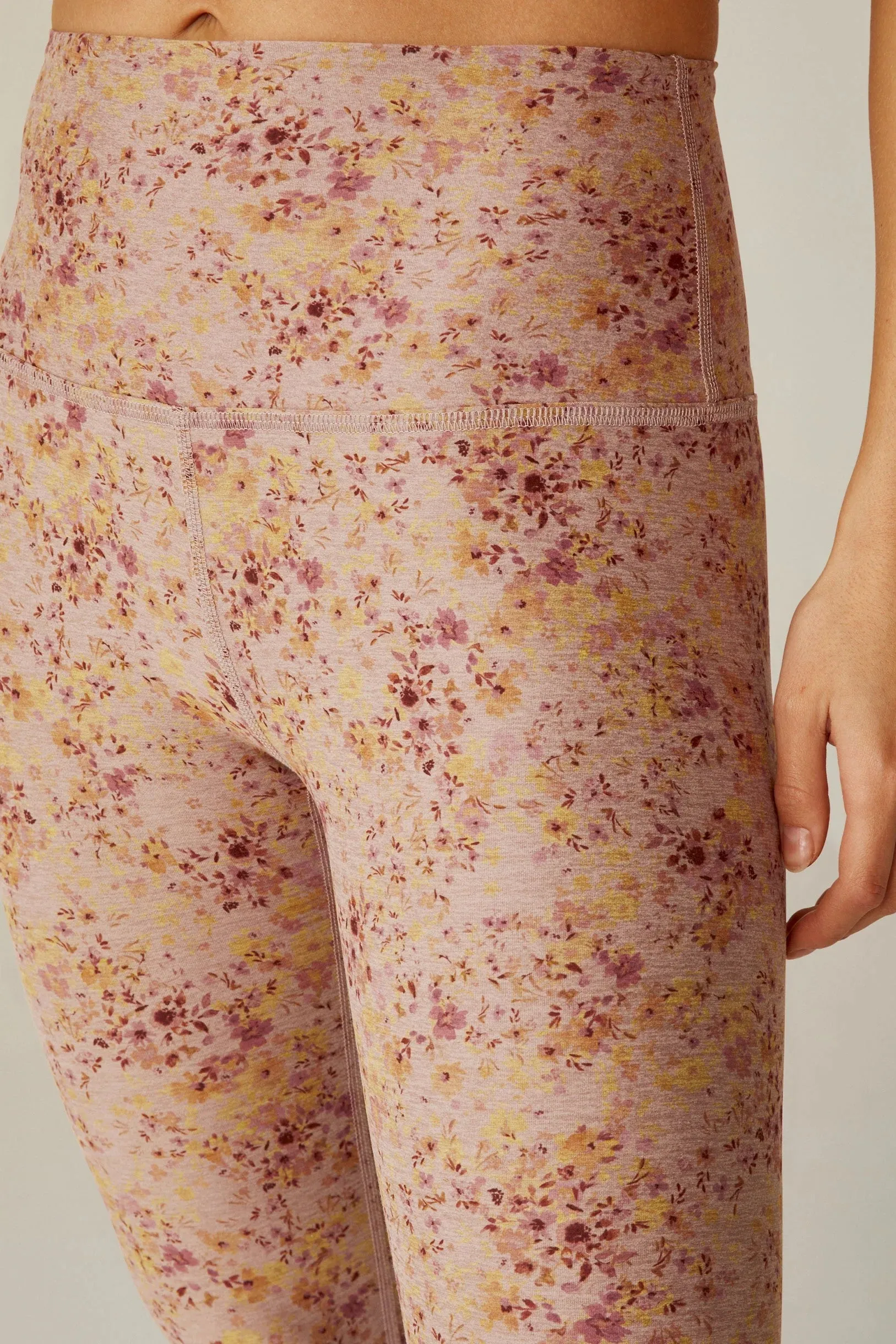 Softmark High Waisted Leggings - Meadow Floral